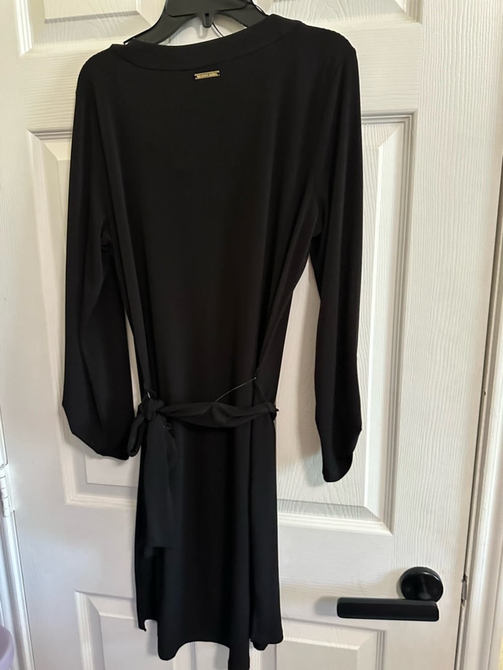 Michael Kors Black Long Sleeve Dress with Gold Hardware, Ties at Waist NWT SZ M - Picture 7 of 8